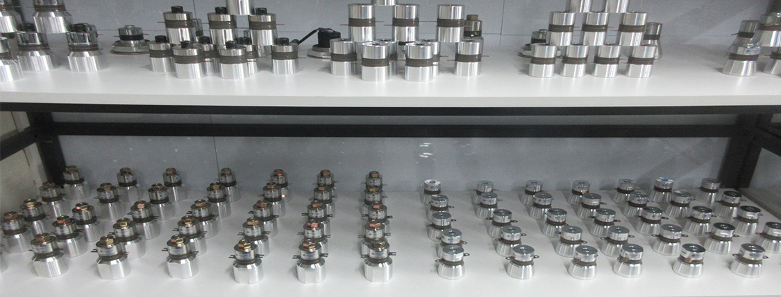 PZT Piezoelectric cleaning transducers from 17kHz to 200kHz PZT Piezoelectric cleaning transducers from 17kHz to 200kHz